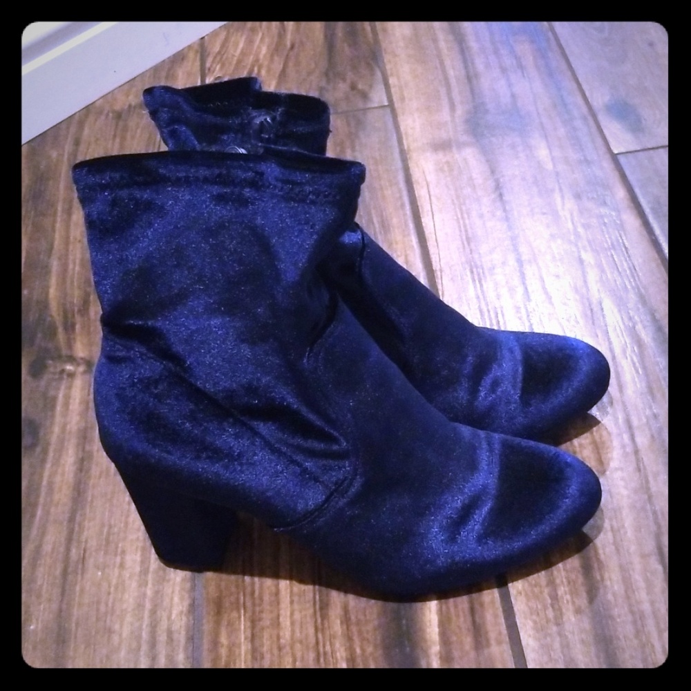 Candies Blue Velvet like Mini Boots